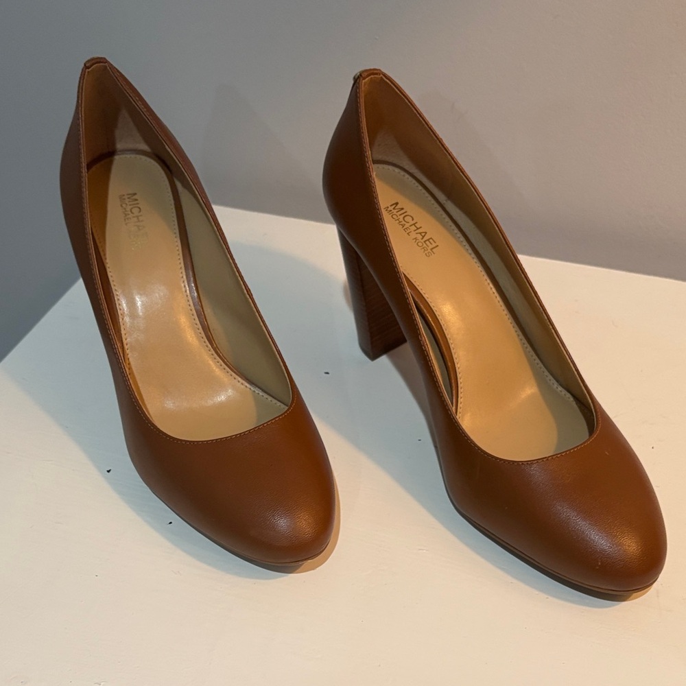 Michael Kors Tan Leather Heels